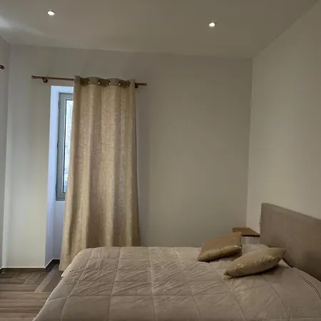Apartment Cas'antica *